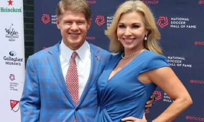 owner Clark Hunt and Wife Tavia