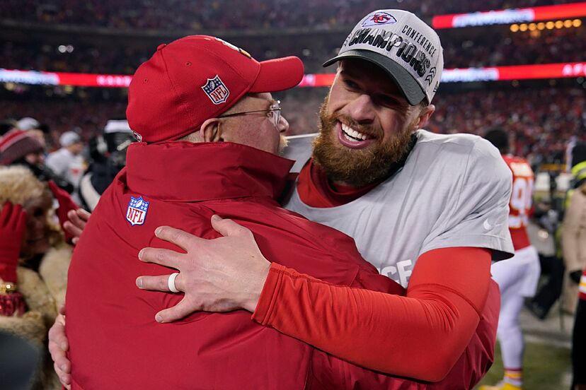 Coach Andy Reid Bows to